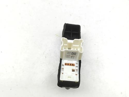 Left front window switch SUBARU OUTBACK (BS) 2.0 D AWD (BSD) | BP33392502I27 - Image 2