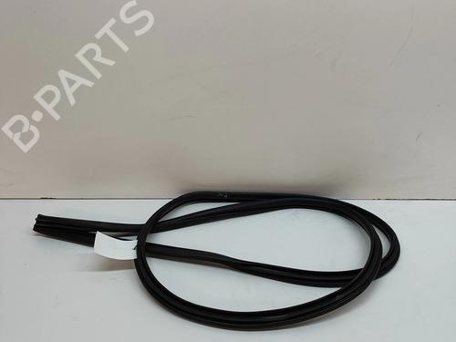 Used Rubber door seal Rubber door seal TOYOTA bZ4X (_EAM1_) EV (YEAM15) (218 hp) 33371434 33371434