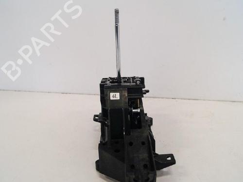 Gear lever TOYOTA RAV 4 IV (_A4_) 2.5 Hybrid 4WD (AVA44, AVA44_) | BP7082200M90 