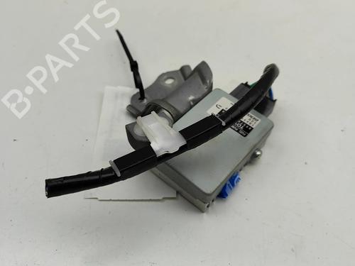 Used Electronic module LEXUS IS III (_E3_) 300h (AVE30_, AVE30R) (220 hp) 27797089