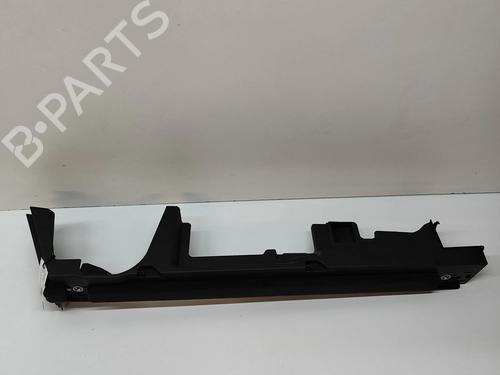 Used Boot lining Boot lining PORSCHE CAYENNE (9YA) 3.0 E-Hybrid AWD (9YAAE1) (462 hp) 27784484 27784484