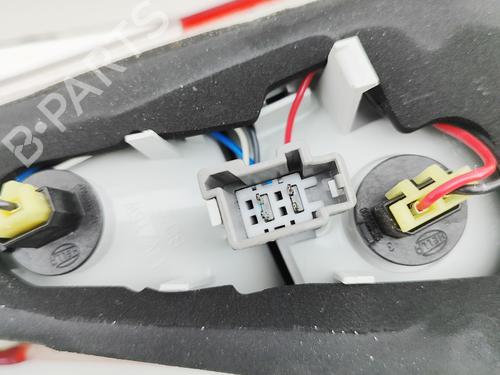 Left tailgate light VOLVO V70 III (135) D4 | BP29830460C79