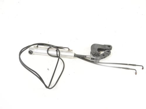 Used Electronic module Electronic module MERCEDES-BENZ SLK (R172) 250 CDI / d (172.403) (204 hp) 33345404 33345404