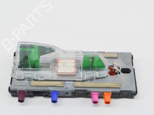 Antenne/Base VOLVO XC40 (536) T5 AWD (247 hp) 13029821