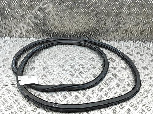 Used Rubber door seal SEAT ATECA (KH7, KHP) 1.5 TSI (150 hp) 31297519