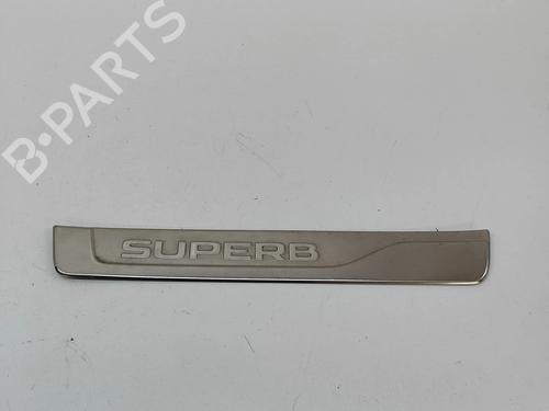 Trittbrett für SKODA SUPERB III Estate (3V5) 2.0 TDI (150 hp) 28566730