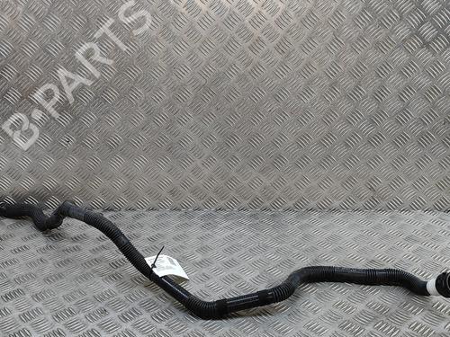 Used Pipe TESLA MODEL Y (5YJY) EV (347 hp) 27794747