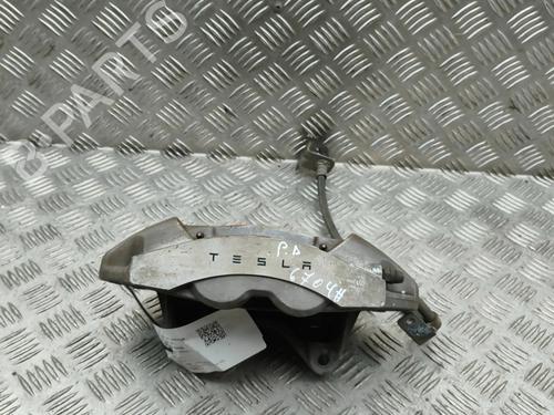 Used Right front brake caliper Right front brake caliper 39534490 39534490
