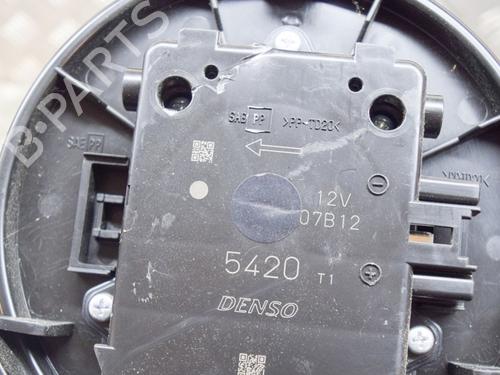 Heater blower motor LAND ROVER RANGE ROVER IV (L405) 3.0 SDV6 4x4 | BP8935833M62 