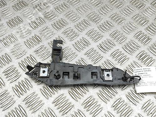 Front bumper bracket PEUGEOT 3008 II SUV (MC_, MR_, MJ_, M4_) Hybrid 180 (M4DGLU) | BP30178420C158 