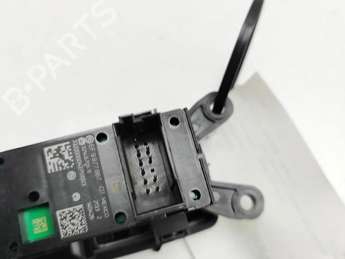 Switch BMW X1 (F48) xDrive 25 e Plug-in-Hybrid | BP32345079I30