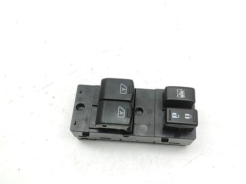 Used Right front window switch Right front window switch NISSAN GT-R (R35) V6 (530 hp) 33962753 33962753