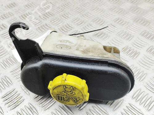 Used Power steering reservoir Power steering reservoir LAND ROVER RANGE ROVER SPORT II (L494) 3.0 SDV6 4x4 (306 hp) 33291508 33291508