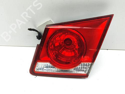 Used Right tailgate light CHEVROLET CRUZE (J300) 1.4 (101 hp) 30359190