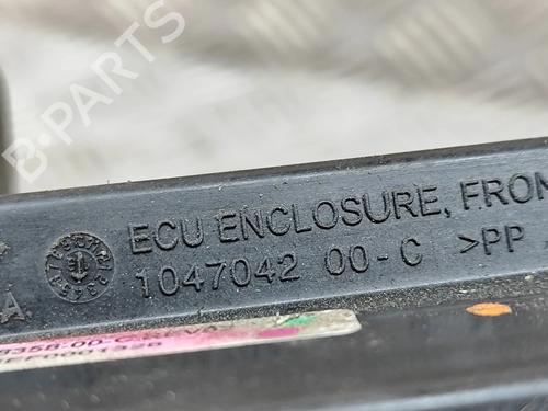 Fuse box TESLA MODEL X (5YJX) 90D AWD | BP17077050E1  - Image 6