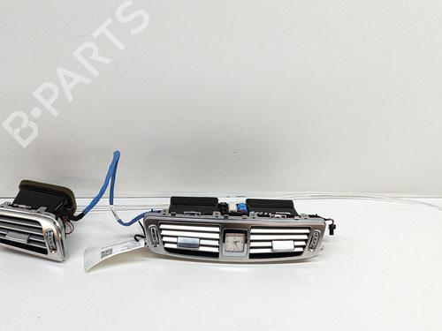 Used Air vent MERCEDES-BENZ CLS (C218) CLS 350 BlueTEC / d (218.326) (258 hp) 21809153