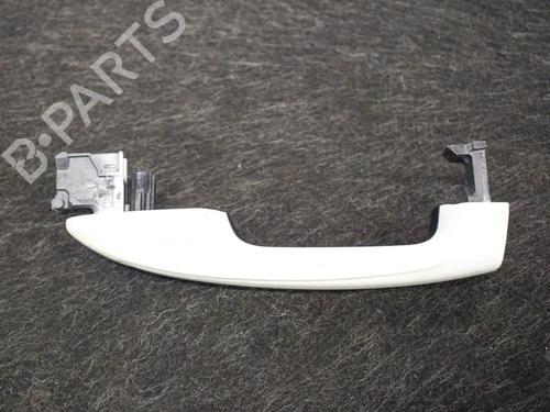 Used Front left exterior door handle Front left exterior door handle TOYOTA RAV 4 IV (_A4_) 2.5 Hybrid 4WD (AVA44, AVA44_) (197 hp) 7082195 7082195