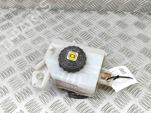 Used Brake fluid reservoir TOYOTA RAV 4 V (_A5_, _H5_) 2.5 Hybrid (AXAH52) (218 hp) 28433261