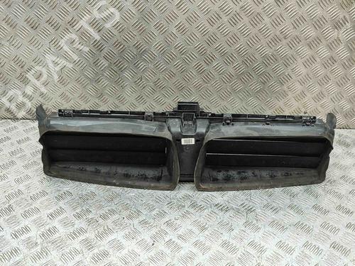 Grill BMW X1 (F48) sDrive 18 d (150 hp) 29753039