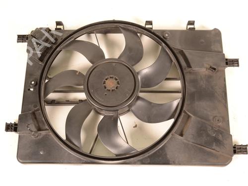 Used Radiator fan LAND ROVER RANGE ROVER IV (L405) 4.4 SDV8 4x4 (340 hp) 30215792