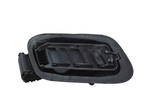 fuel-flap-volvo-xc40-536-2017-33365932 main image