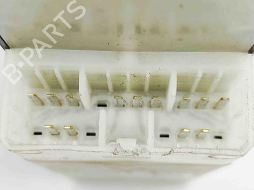 Right front window switch SUZUKI GRAND VITARA II (JT, TE, TD) 2.4 All-wheel Drive (JT424, JB424, TDA4) | BP29569998I26 