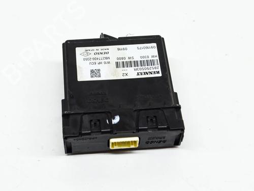Used Electronic module Electronic module RENAULT ZOE (BFM_) ZOE (92 hp) 8353385 8353385
