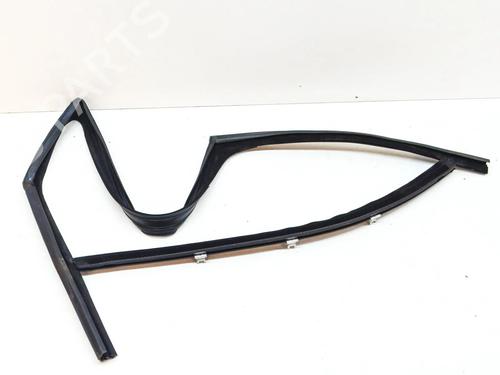 rubber-door-seal-land-rover-range-rover-sport-ii-l494-2013-2014-2015-2016-2017-2018-2019-2020-2021-2022-27754890 main image