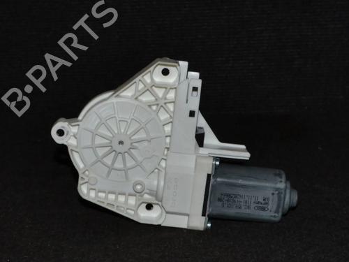 Used Left front window motor Left front window motor AUDI Q5 (8RB) 2.0 TFSI quattro (211 hp) 6727860 6727860