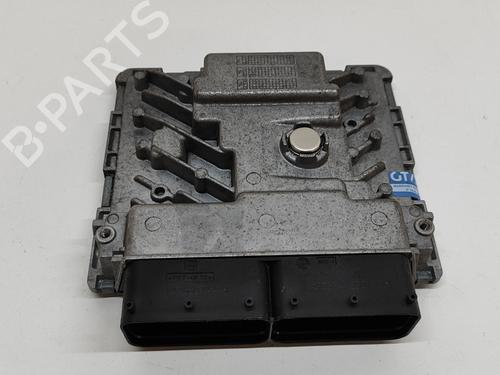 Calculateur moteur (ecu) AUDI A1 (8X1, 8XK) S1 quattro (231 hp) 28435174
