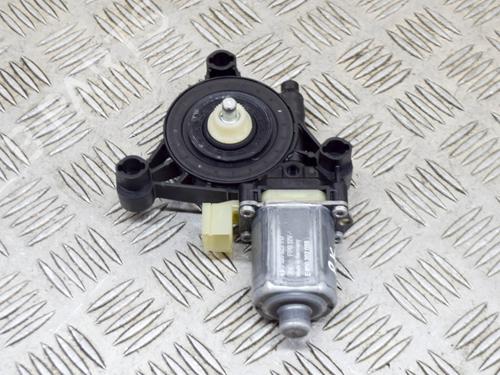 Left front window motor SKODA KAROQ (NU7, ND7) 1.6 TDI | BP8355256E21 