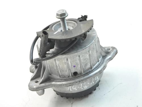 Used Engine mount Engine mount MERCEDES-BENZ S-CLASS (W222, V222, X222) S 350 BlueTEC / d (222.132, 222.032, 222.123) (258 hp) 30619927 30619927