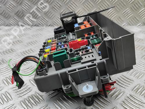 Fuse box BMW Z4 Roadster (E89) sDrive 20 i | BP37669304E1 - Image 4