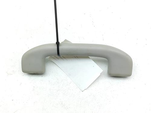 interior-roof-handle-nissan-leaf-ze1-2017-33798115 main image