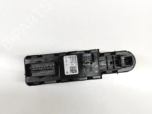 Right front window switch CITROËN C4 III (BA_, BB_, BC_) 1.2 PureTech 130 (BAHNSA, BAHNSB) | BP28557924I26  - Image 6