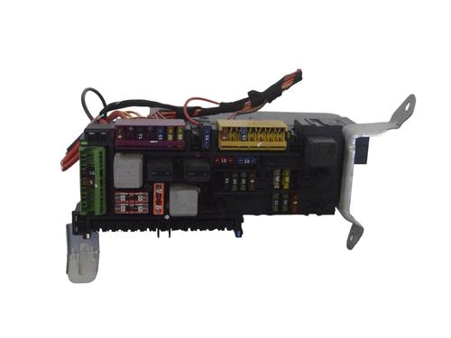 fuse-box-mercedes-benz-e-class-w212-2009-2010-2011-2012-2013-2014-2015-2016-33364753 main image