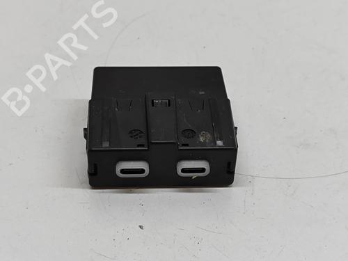 Used Electronic module Electronic module VW ID.4 (E21) Pure (148 hp) 28564367 28564367