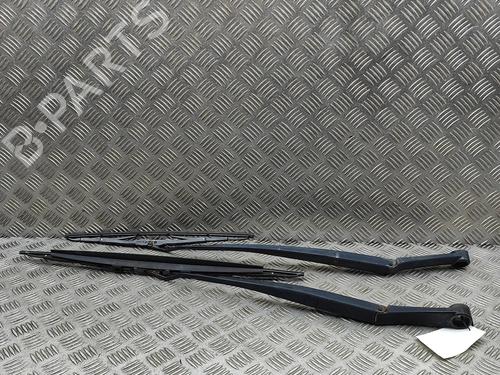 front-windshield-wiper-arm-kia-sportage-iii-sl-2009-2010-2011-2012-2013-2014-2015-2016-2017-33378468 main image