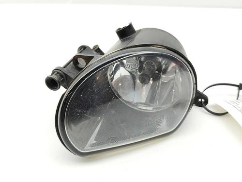 Used Right front fog light Right front fog light 37698904 37698904