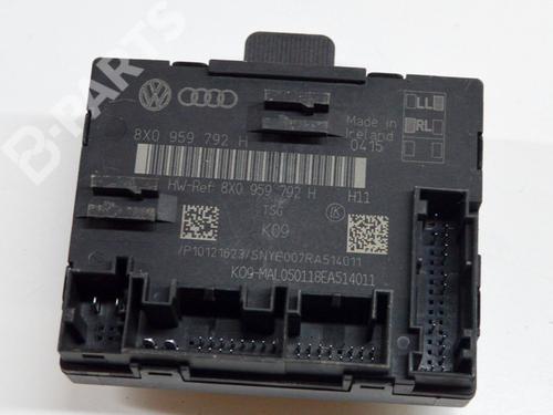 Used Electronic module Electronic module AUDI Q3 (8UB, 8UG) 1.4 TSI (150 hp) 11181046 11181046