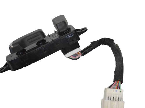 Switch INFINITI FX 30d AWD | BP30248478I30