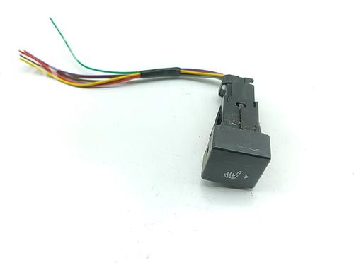 switch-isuzu-d-max-ii-tfr-tfs-2012-33381448 main image