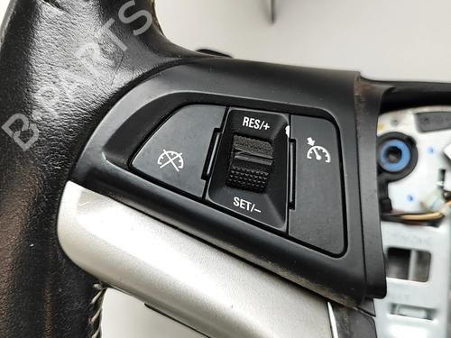 Steering wheel CHEVROLET CAMARO Convertible 6.2 | BP40188766C49 - Image 5