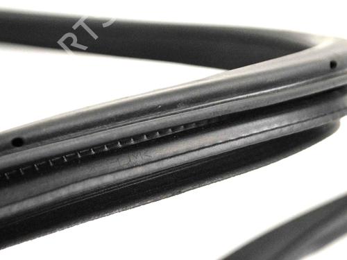 Gummilist INFINITI M (Y51) 30d | BP30223541C142