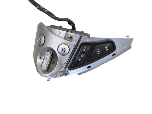 Steering wheel controls INFINITI FX 30d AWD | BP30248377E15