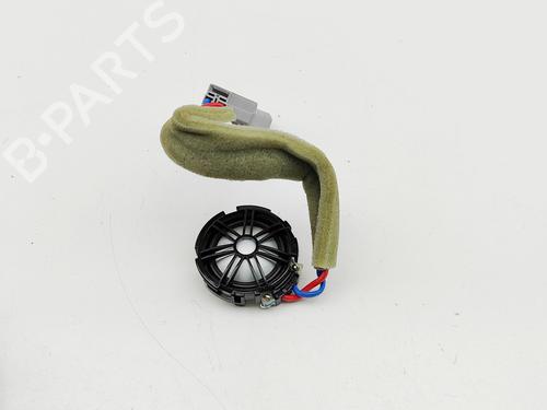 Used Speaker LAND ROVER DISCOVERY V (L462) 3.0 Td6 4x4 (258 hp) 30130948