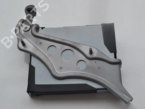 electronic-module-lexus-gs-_l1_-2011-33353725 main image