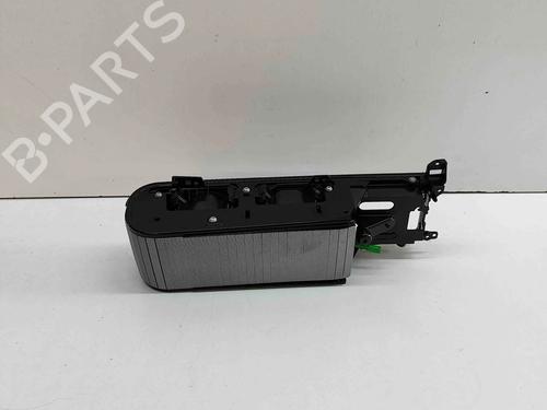 Used Cup/Object holder Cup/Object holder VOLVO XC60 II (246) 2.0 B5 Mild-Hybrid (249 hp) 29495045 29495045