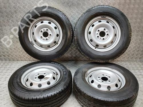 Felgsett Felgsett HONDA CIVIC X Saloon (FC_) 1.6 i-VTEC LPG (125 hp) 37598777 37598777