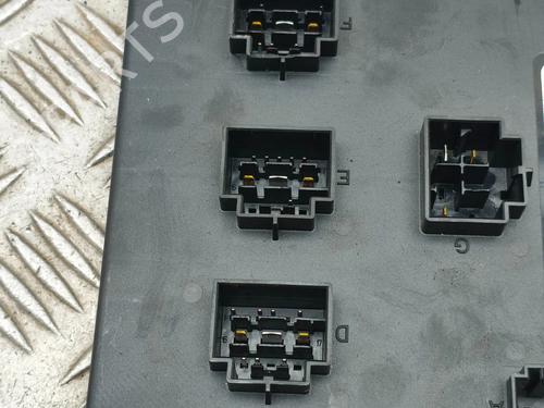 Control unit AUDI Q5 (8RB) 2.0 TDI quattro | BP39619651M11 - Image 4